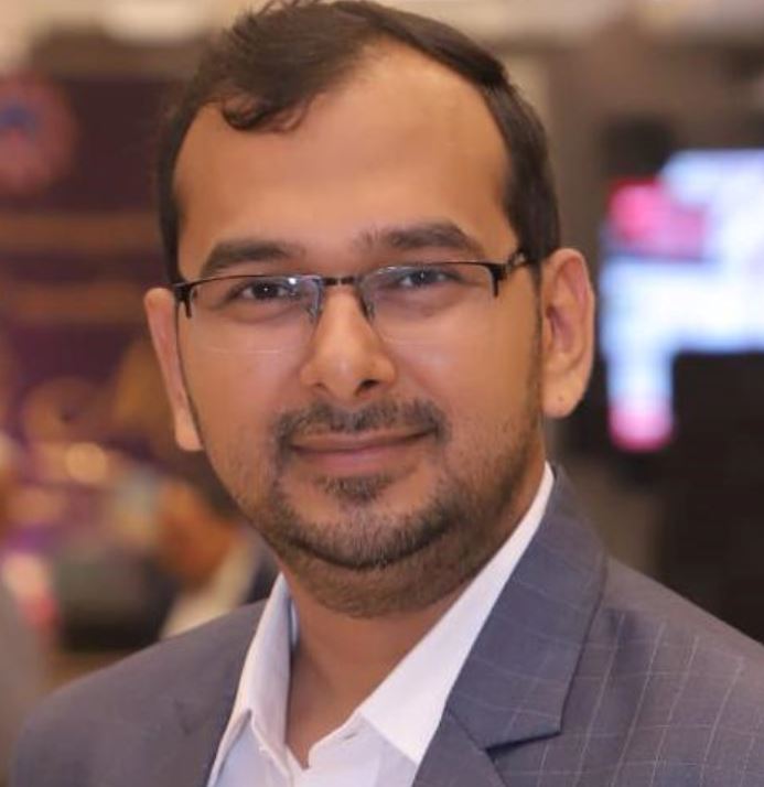 Parveen Mittal - Founder & CEO, EZHRM